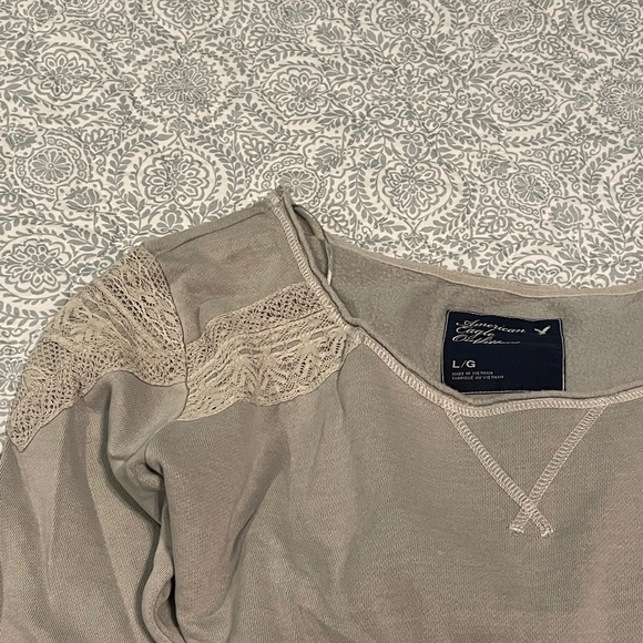 NWT American Eagle Crew Neck Sweatshirt - Picture 7 of 9